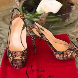 🔥Authentic Python Louboutin Pumps Multicolor